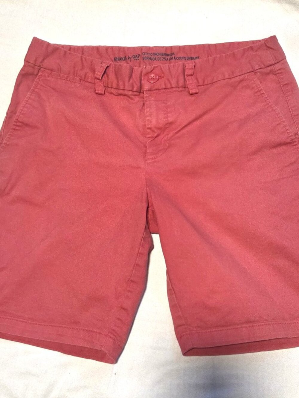 Khakis by Gap Women's City 10 Inch Bermuda Shorts Coral Pink - Size 6